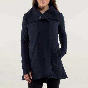 Lululemon size 6 inkwell gratitude wrap